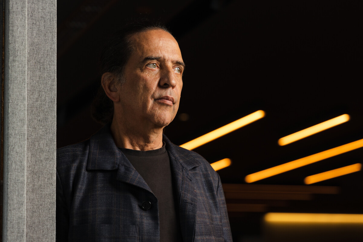 Ricardo Almeida assina pela terceira vez a alfaiataria da seleção brasileira para 2026