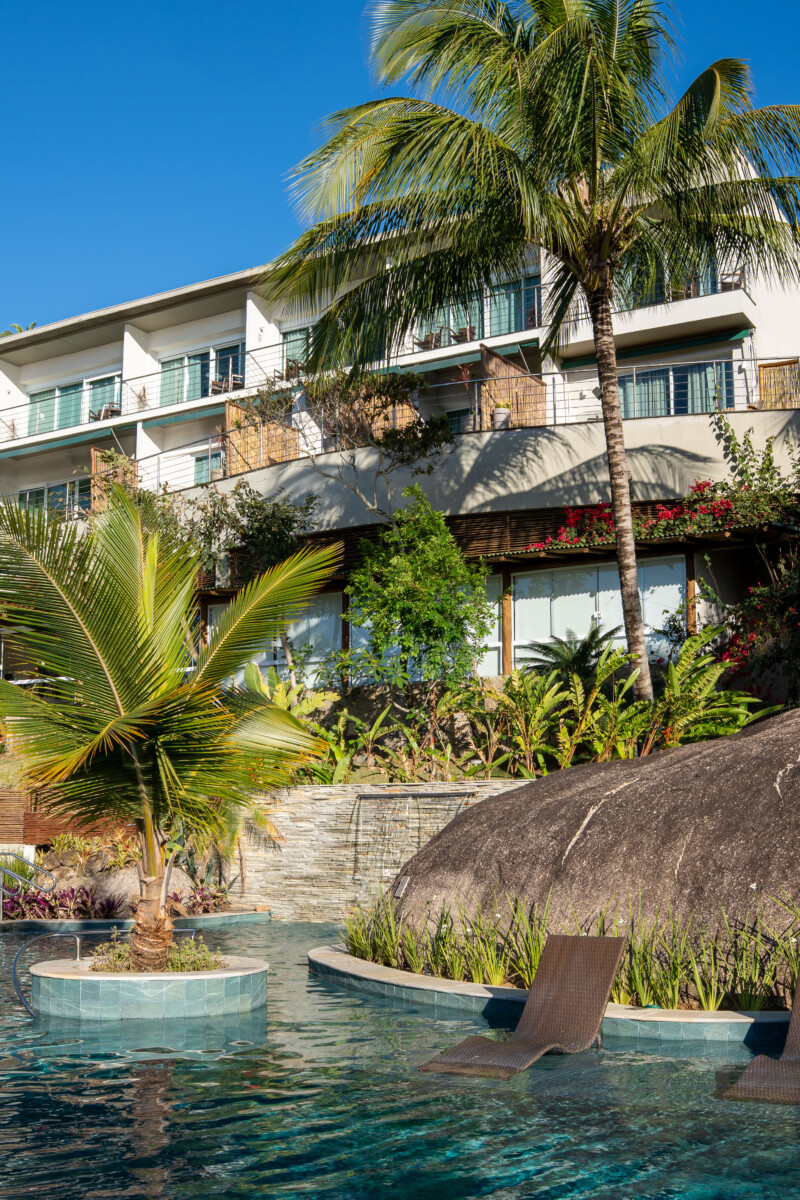 No litoral paulista, festa de Réveillon 2026 no Flamboyant reúne gastronomia e celebração à beira-mar